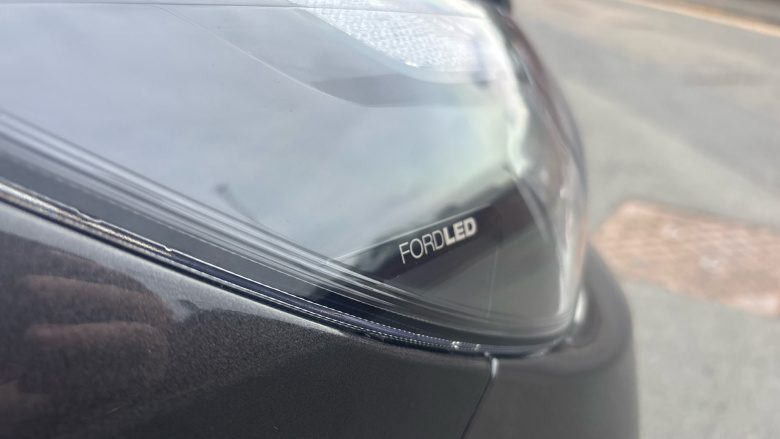 Ford Transit Custom E-320 L1 Rwd 100kW 65kWh H1 Van Limited Auto